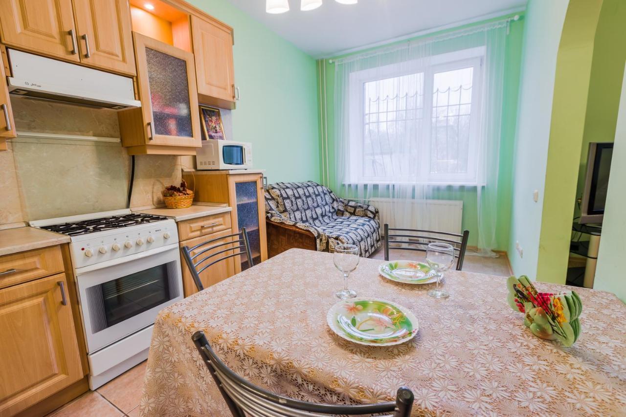 Apartment On Krasnoy Zvezdy 8 Pushkin Bagian luar foto